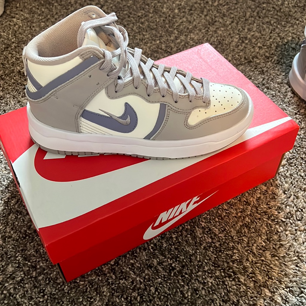 Nike Dunks!!